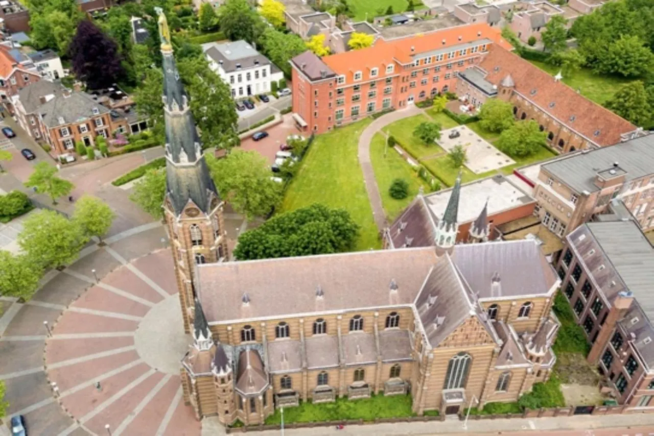 Hotel Marienhage Eindhoven 4*,  Netherlands